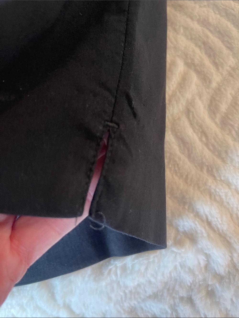 Ruby Rd. Black Mid-Length Bermuda Shorts - Picture 3 of 4
